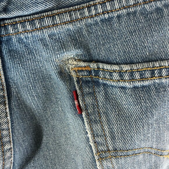 Levis Mens Jeans 550 Relaxed Fit Distressed Grunge 33x32 - Picture 3 of 6